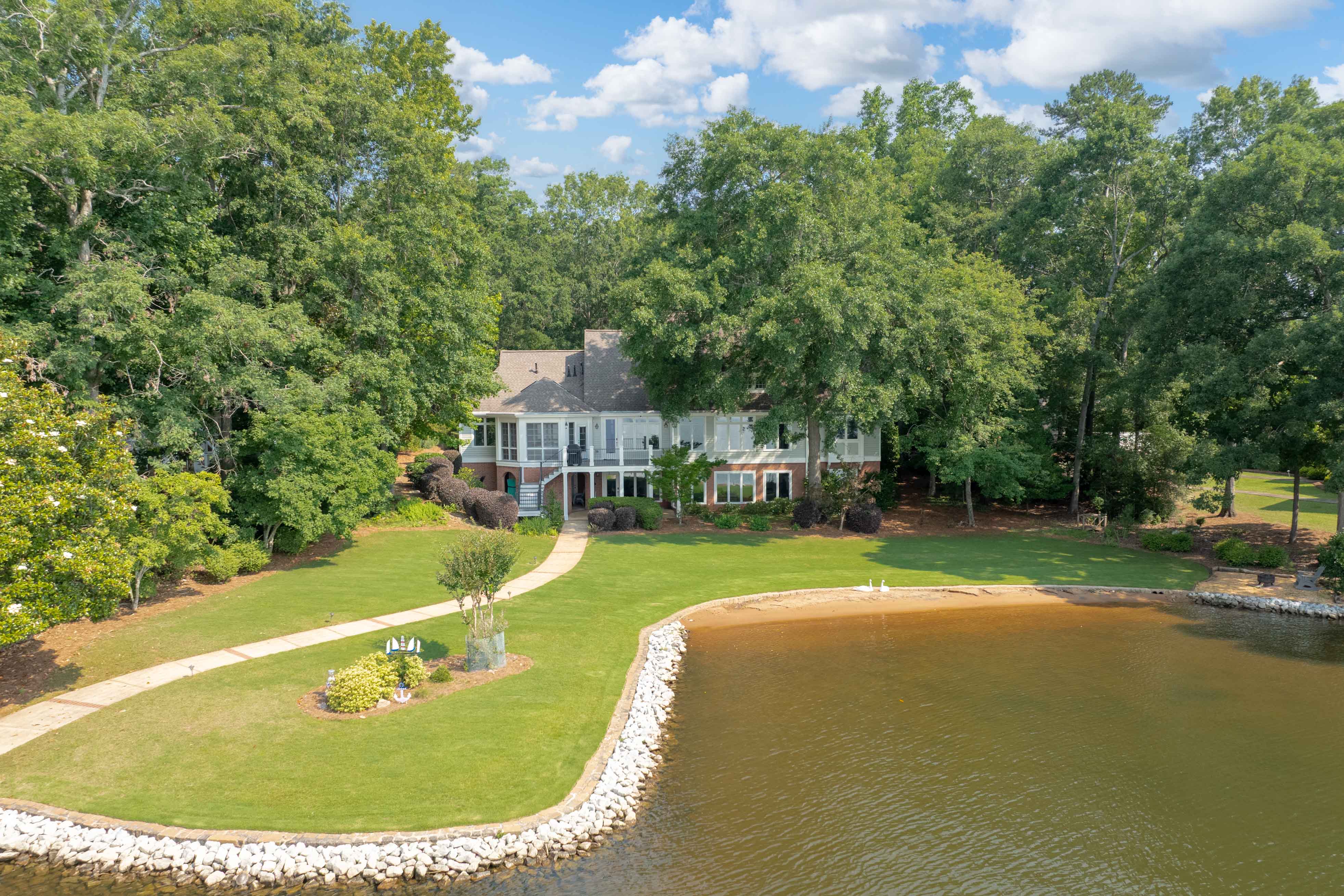 140 Winnstead Place image 37
